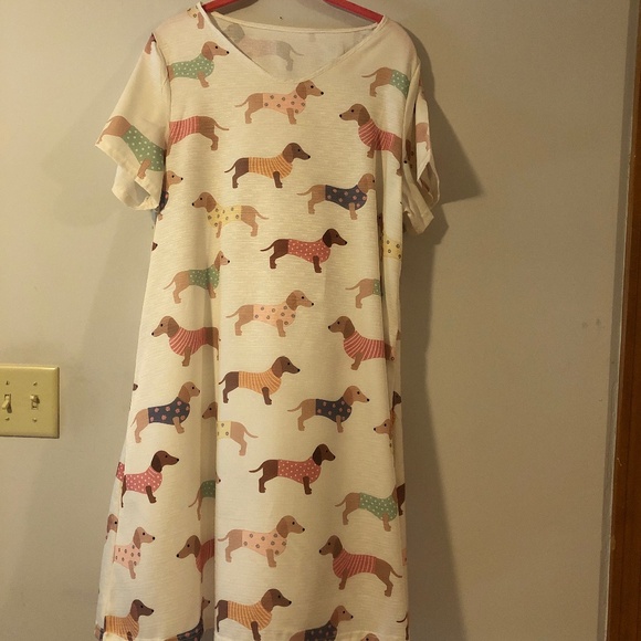 Dachshund dress. - Picture 1 of 1